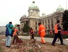 Aufrumarbeiten in Belgrad nach dem Volksaufstand
